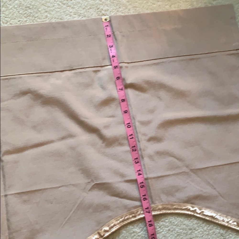 Set of 2- Curtain Valances - Picture 6 of 11